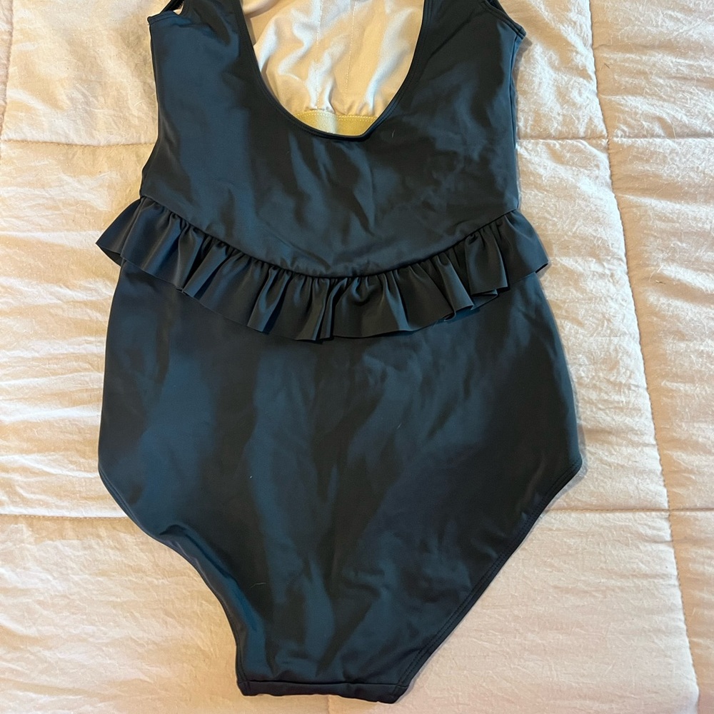 Kortni jeane one piece small EUC
